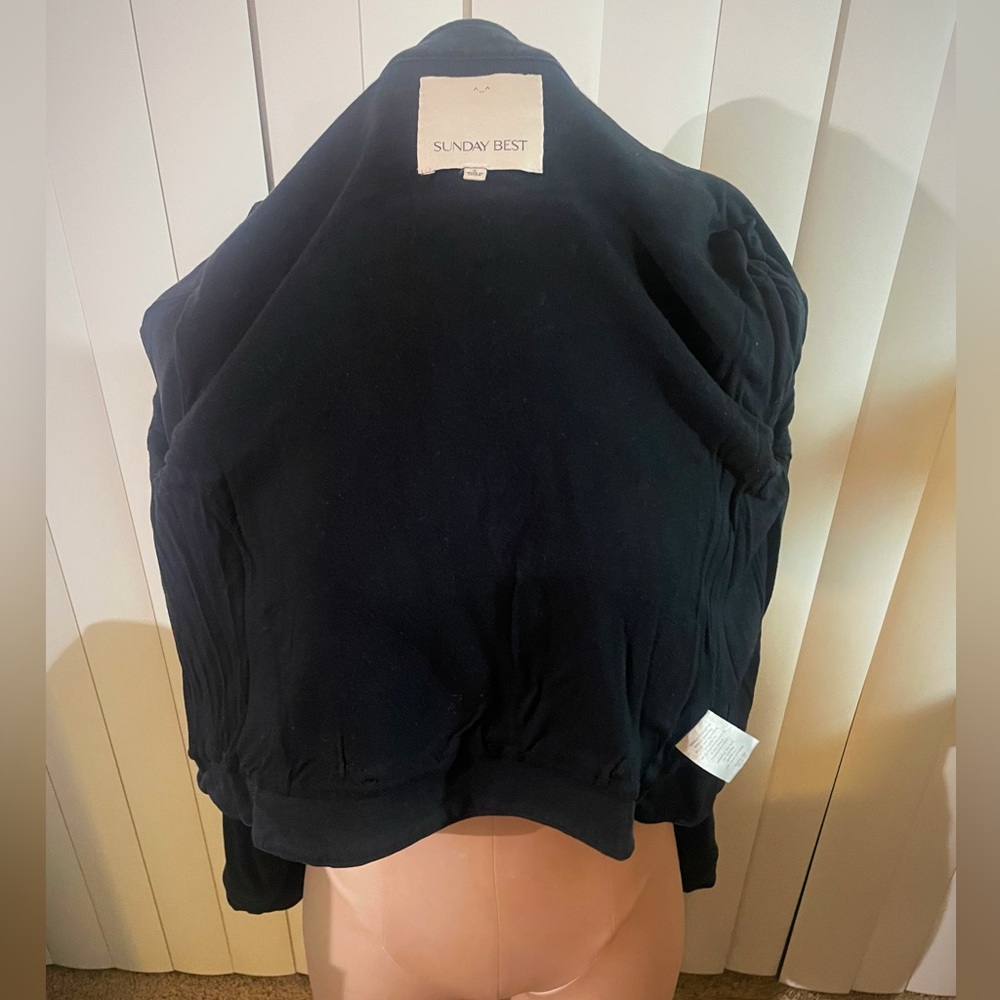 Black Cropped Jacket - image 4